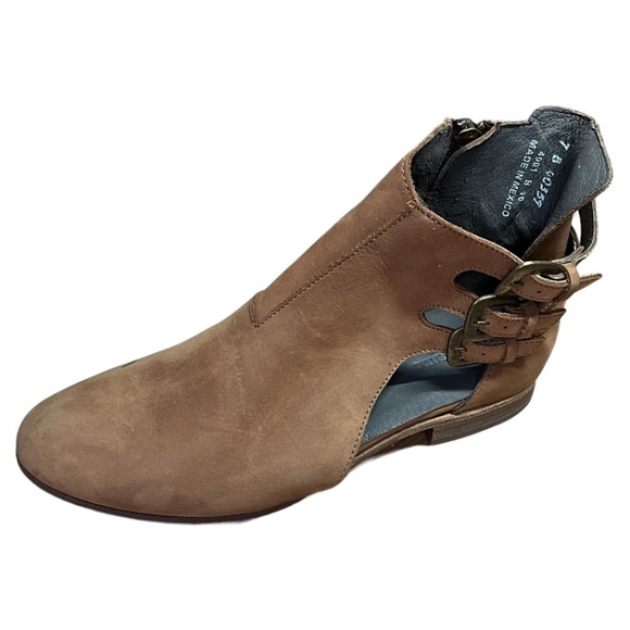 WOLVERINE Genuine Nubuck Leather Open Bootie Inside Zippers in Cognac Sz 7B - Picture 1 of 9